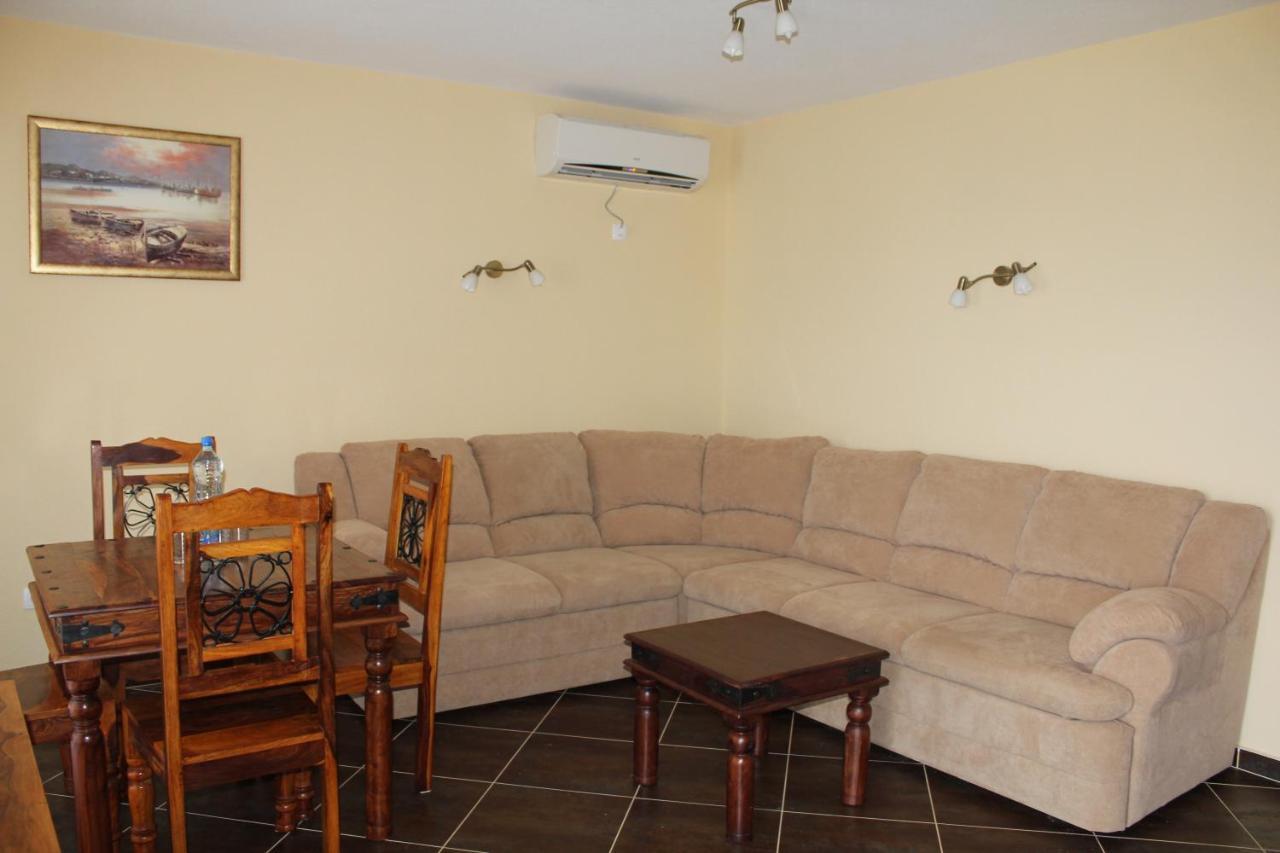 Villa Malina New Tivat Exterior foto