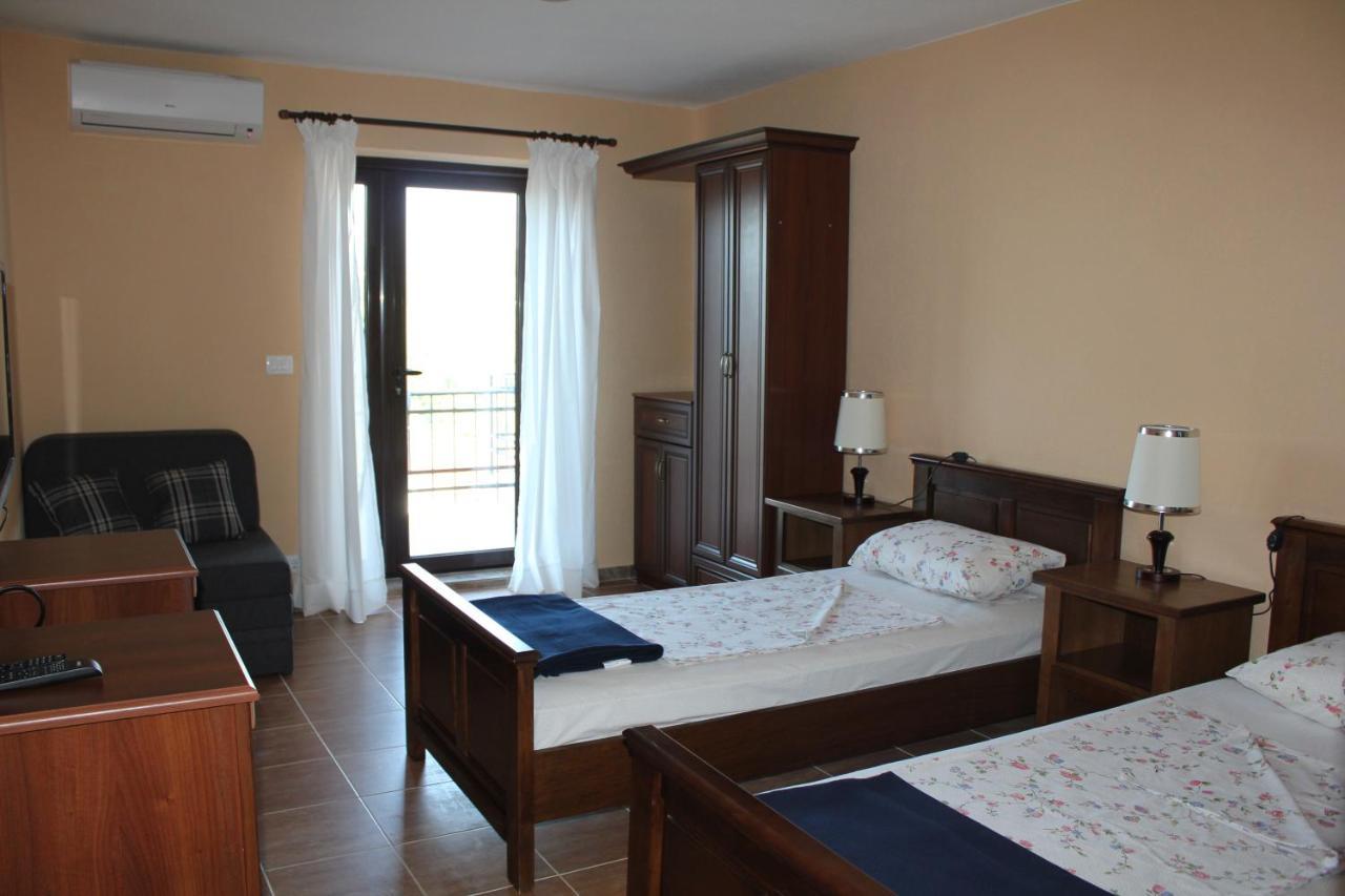 Villa Malina New Tivat Exterior foto